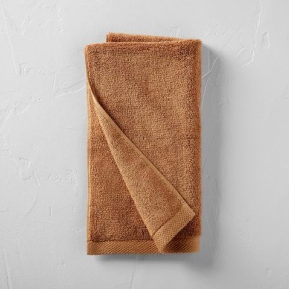 Bundle of 4 Hand Towels